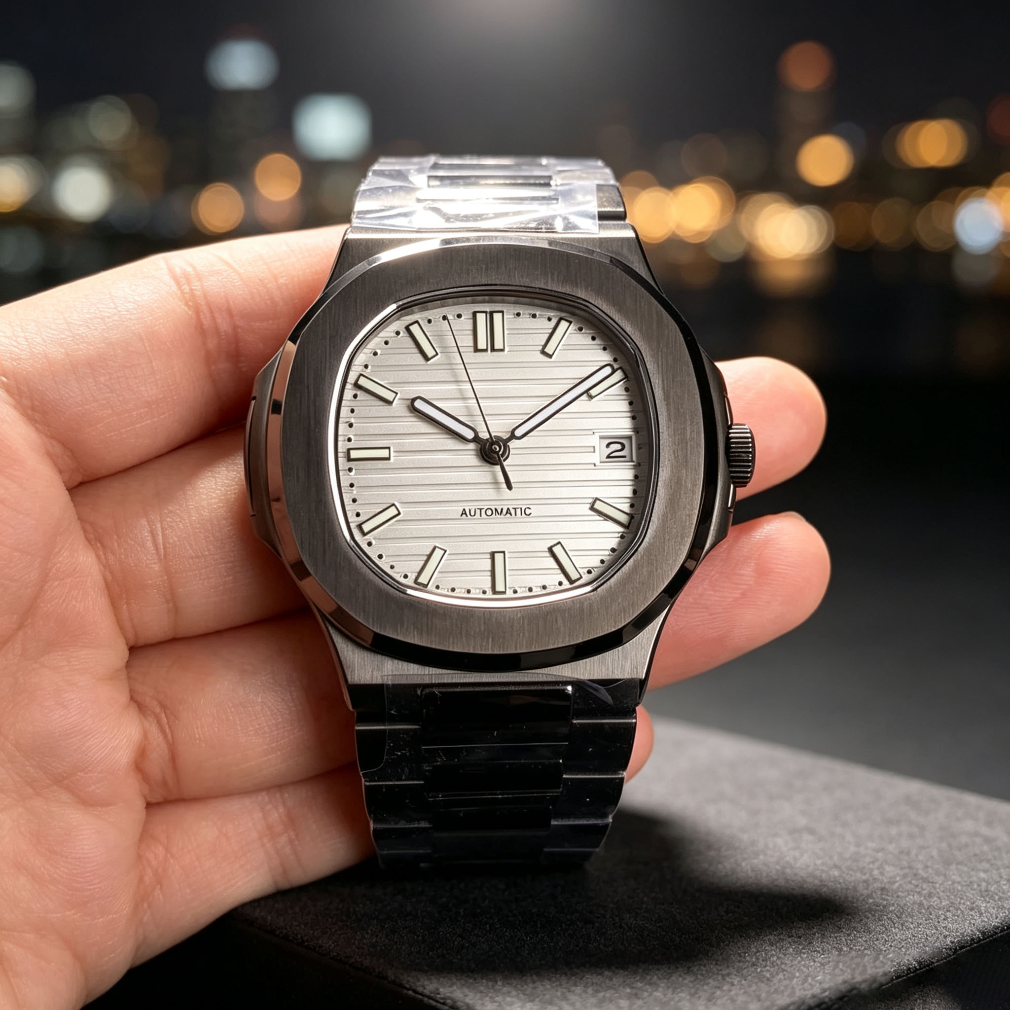 PVDブラック自動巻き腕時計 メンズ 日本製NH35Aムーブ - Patek Philippe Watch Nautilus のレビューと価格